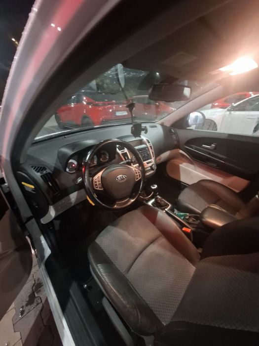 Kia cee'd biały hatchback: zdjecie 99578209