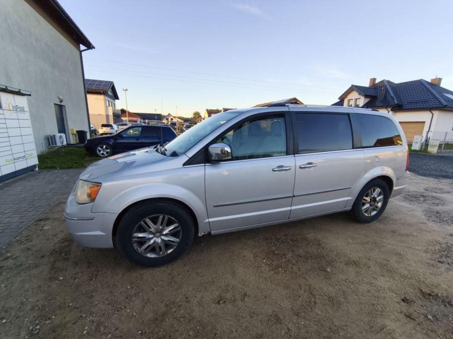 Chrysler Town&Country: zdjecie 99578231