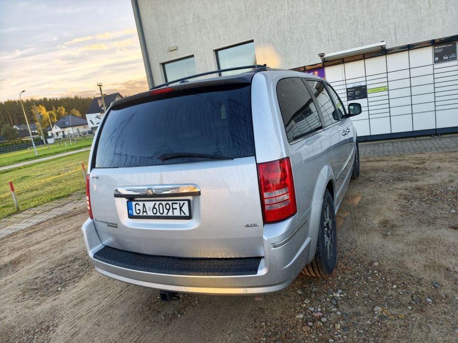 Chrysler Town&Country: zdjecie 99578233
