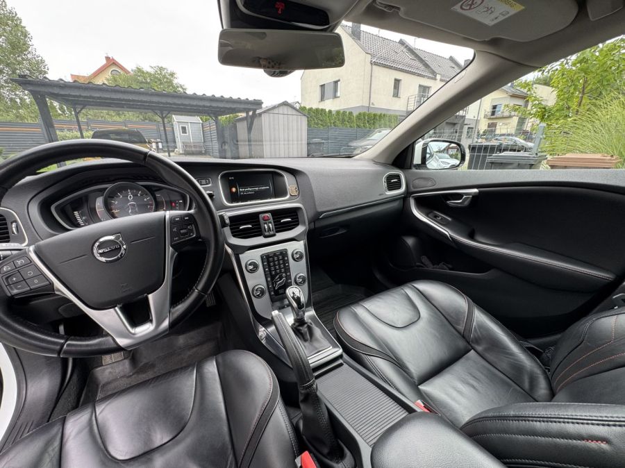 Volvo V40 Ocean Race | 1.5 Benzyna 150KM Automat| 2017 | 1. właściciel: zdjecie 99584186