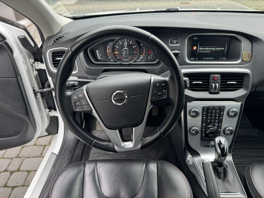 Volvo V40 Ocean Race | 1.5 Benzyna 150KM Automat| 2017 | 1. właściciel: zdjecie 99584187