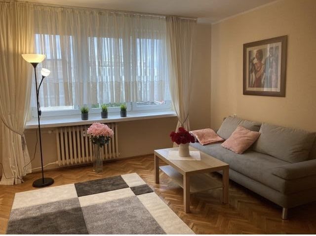 Mieszkanie z garażem , 3 pokoje Gdynia Działki Leśne