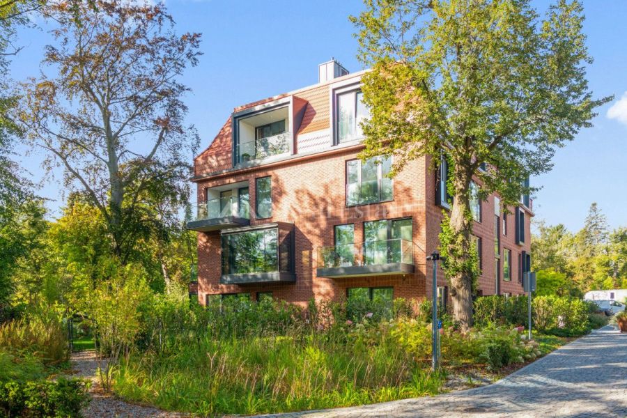 Apartament z widokiem na park kilka min. od plaży.