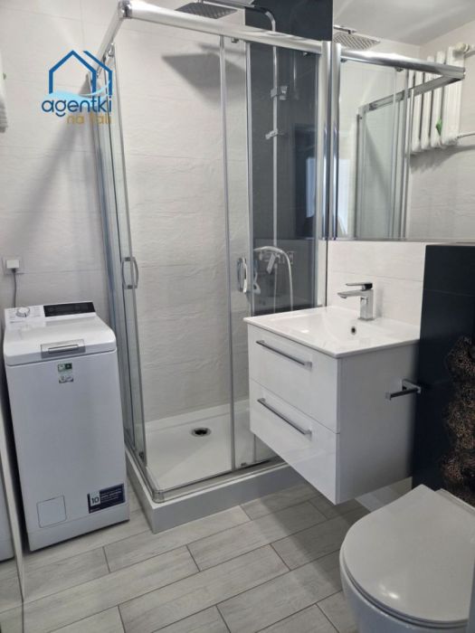 2 pokojowe z osobną kuchnią i balkonem-dostępne