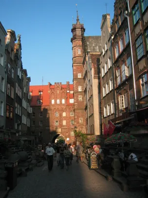 Ulica Mariacka o zachodzie