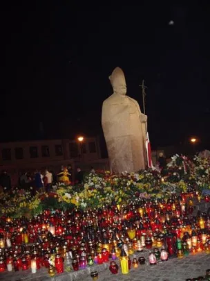 Pomnik Jana Pawła II na Zaspie