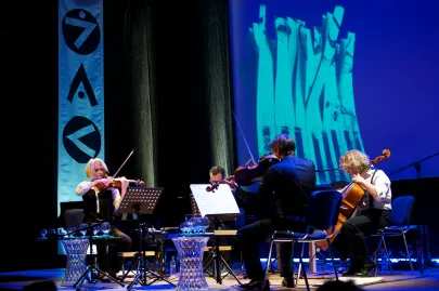 NeoQuartet