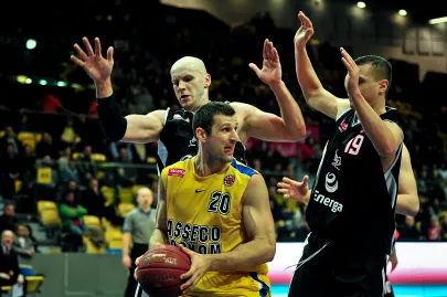 Piotr Szczotka