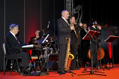 Riverboat Ramblers Swing Orchestra