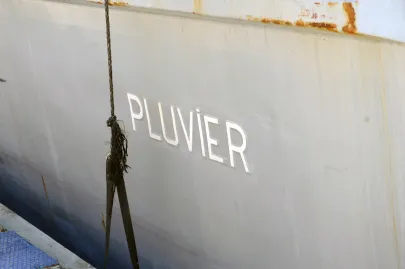 FRANCUSKI PATROLOWIEC "PLUVIER" ZACUMOWAŁ W GDAŃSKU