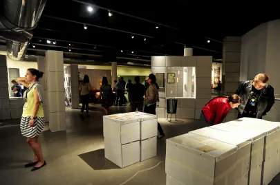 Jubileuszowa wystawa podsumowująca 30-lecie Muzeum Miasta Gdyni.