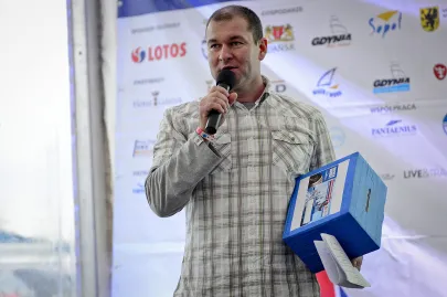 Prowadzący Dariusz Urbanowicz