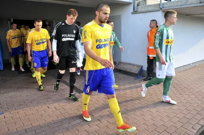 Drużyny wychodzą na boisko
