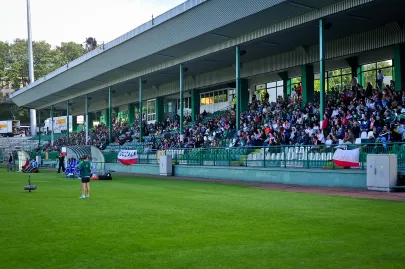 Frekwencja na trybunach
