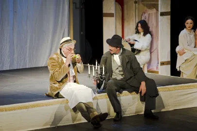 "Jak wam się podoba", reż.: Levan Tsuladze, Kote Marjanishvili State Drama Theatre, Tbilisi, Gruzja