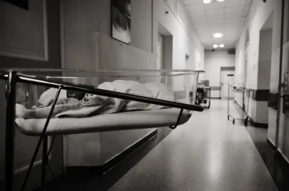 Born in 2013 - Uniwersyteckie Centrum Kliniczne