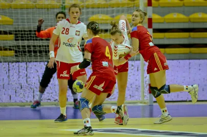 Karolina Jackiewicz i Aleksandra Oreszczuk