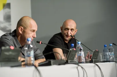"Ostatnie piętro" - konferencja (po prawej Janusz Chabior)