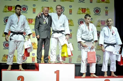 Nagrodzeni w kategorii do 100kg mężczyzn