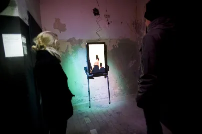 Anastasia Klose "As if on a Cloud" ("Jakby na chmurze")