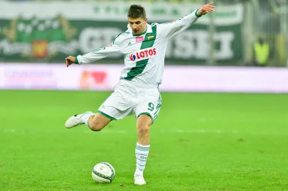 Piotr Grzelczak