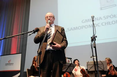 Nagroda w kat. Małe Przedsiębiorstwo otrzymała Gminna Spółdzielnia "Samopomoc Chłopska" Skarszewy