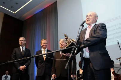 Leszek Gierszewski - firma Drutex S.A. otrzymał Złotego Oxera