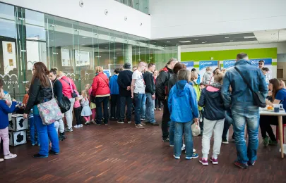 Pokazy Centrum Nauki Experyment