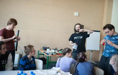 Warsztaty muzyczne z zespołem Małe Instrumenty