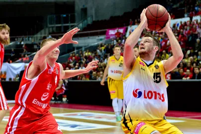 Sarunas Vasiliauskas i Tomasz Śnieg