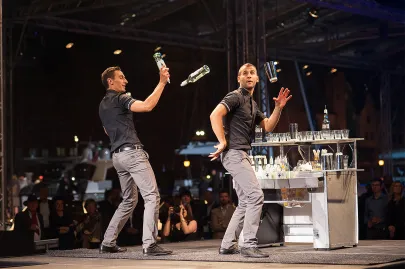 Pokaz barmański - mistrzowie świata we „Flair”-  Tomasz Małek i Marek Posłuszny