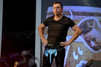 Kabaret Ani Mru-Mru