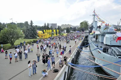 Zwiedzający