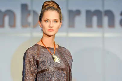 B&G + Grace Collection