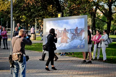Stopklatka z filmu Potop Redivivus