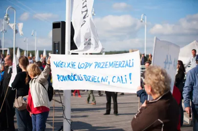 Powitanie załogi jachtu Lady Dana 44