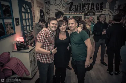 Tripture w iVintage