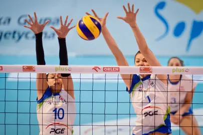 Anna Kaczmar i Maja Tokarska 