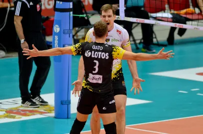 Piotr Gacek i Murphy Troy 