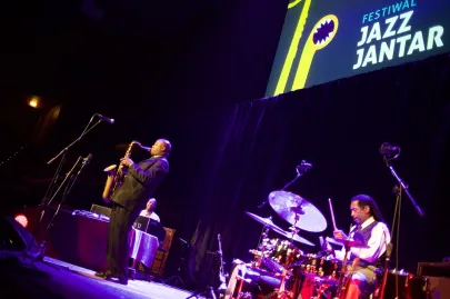 James Carter Organ Trio