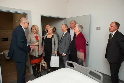 Zwiedzanie wnętrz kliniki
