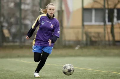 Piłkarski turniej mikołajkowy Do Przerwy 0:1
