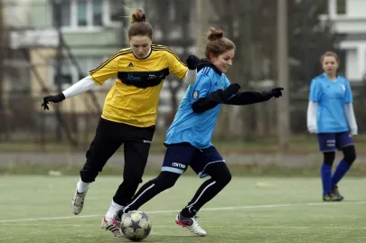 Piłkarski turniej mikołajkowy Do Przerwy 0:1