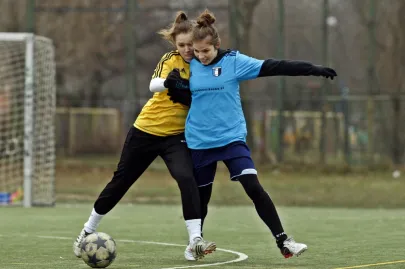 Piłkarski turniej mikołajkowy Do Przerwy 0:1