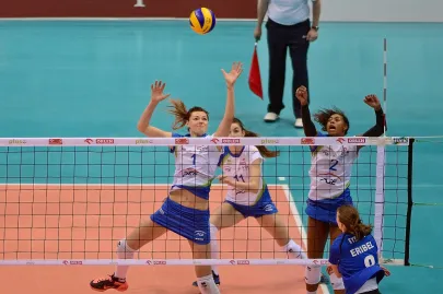 Maja Tokarska i Deja McClendon 