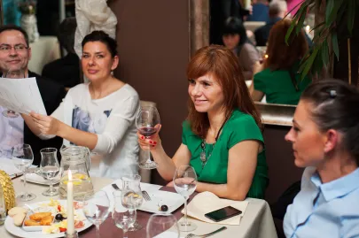Po prawej Agnieszka Celej, managerka restauracji