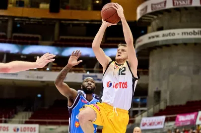 Jessie Sapp i Sarunas Vasiliauskas