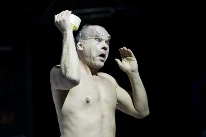 performance Krzysztofa Leona Dziemaszkiewicza