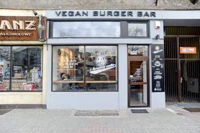 Bar I Krowa Cała w Gdyni 