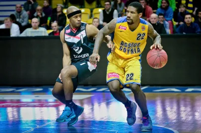 Jerel Blassingame i Anthony Walton 